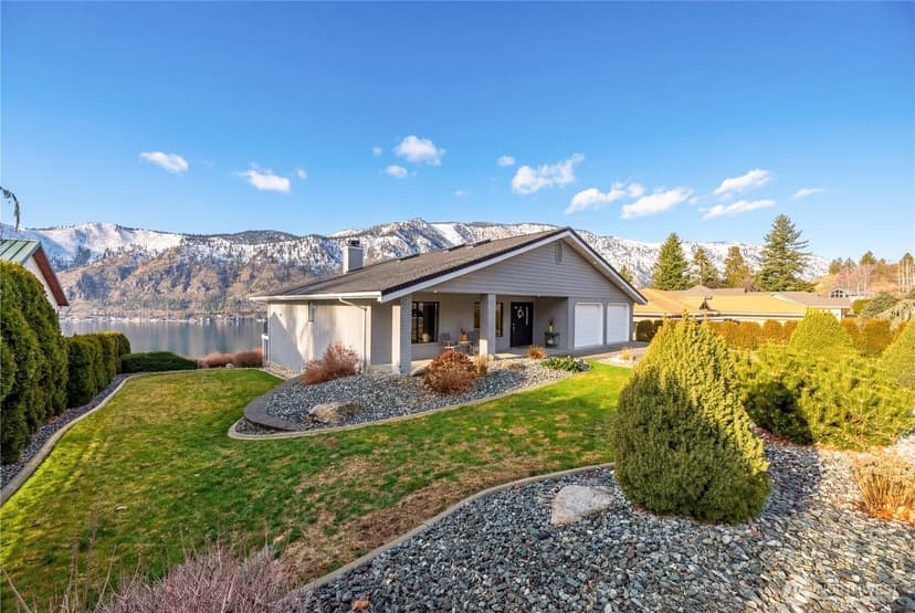 Property photo for 2885 Lakeshore Drive, Manson photo 2