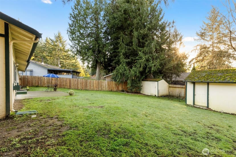 Property photo for 7606 Sandy Way NE, Poulsbo photo 16