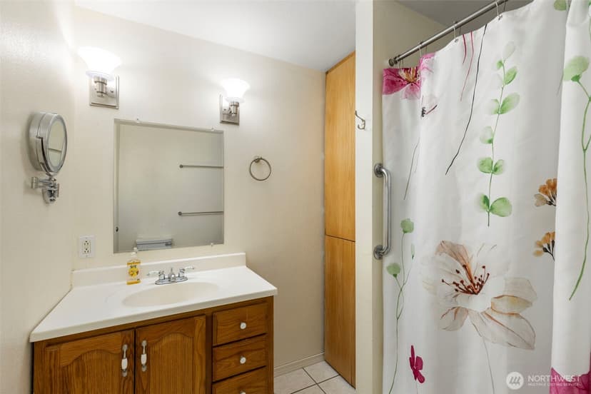 Property photo for 7606 Sandy Way NE, Poulsbo photo 9