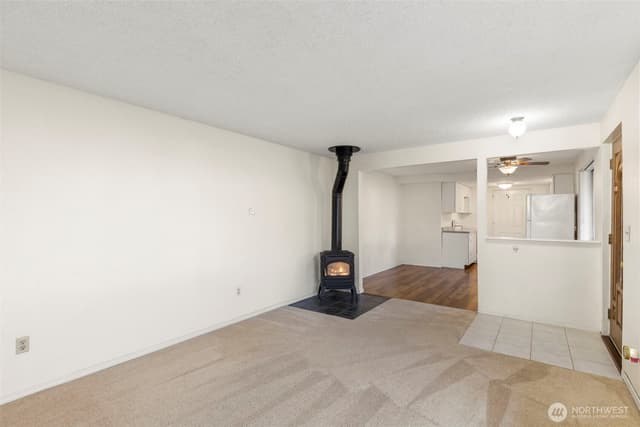 Property photo for 7606 Sandy Way NE, Poulsbo photo 4