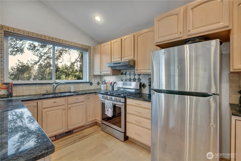 Property photo for 2604 Vincent Way NW, Bremerton photo 14