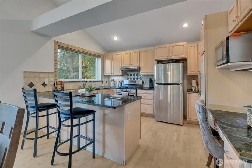 Property photo for 2604 Vincent Way NW, Bremerton photo 8