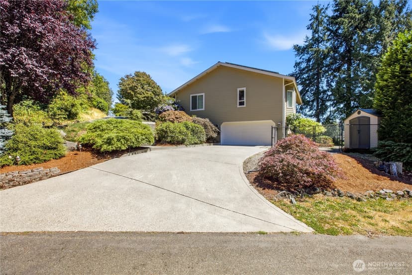 Property photo for 2604 Vincent Way NW, Bremerton photo 34
