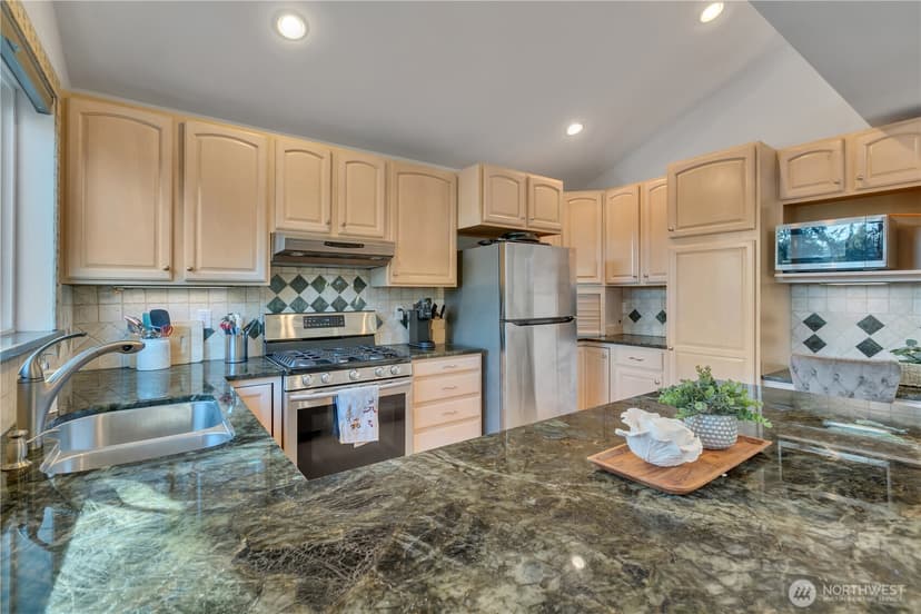 Property photo for 2604 Vincent Way NW, Bremerton photo 13