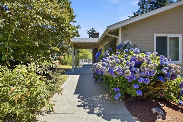 Property photo for 2604 Vincent Way NW, Bremerton photo 3