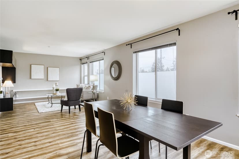 Property photo for 10511 Midvale Avenue N #302, Seattle photo 13