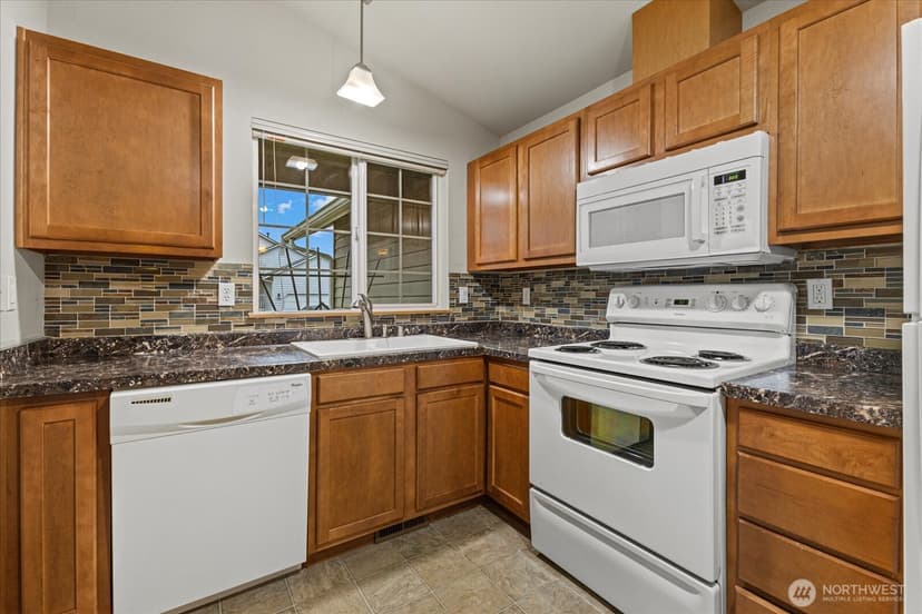 Property photo for 27319 Village Place NW, Stanwood photo 10