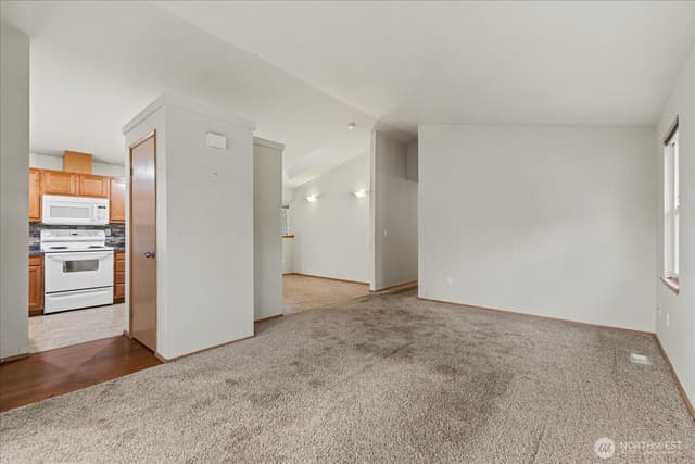 Property photo for 27319 Village Place NW, Stanwood photo 5