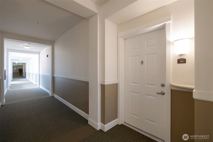 Property photo for 13301 SE 79th Place #B-402, Newcastle photo 4