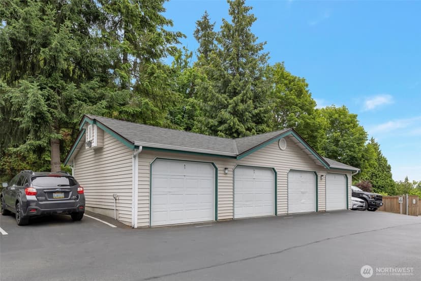 Property photo for 13301 SE 79th Place #B-402, Newcastle