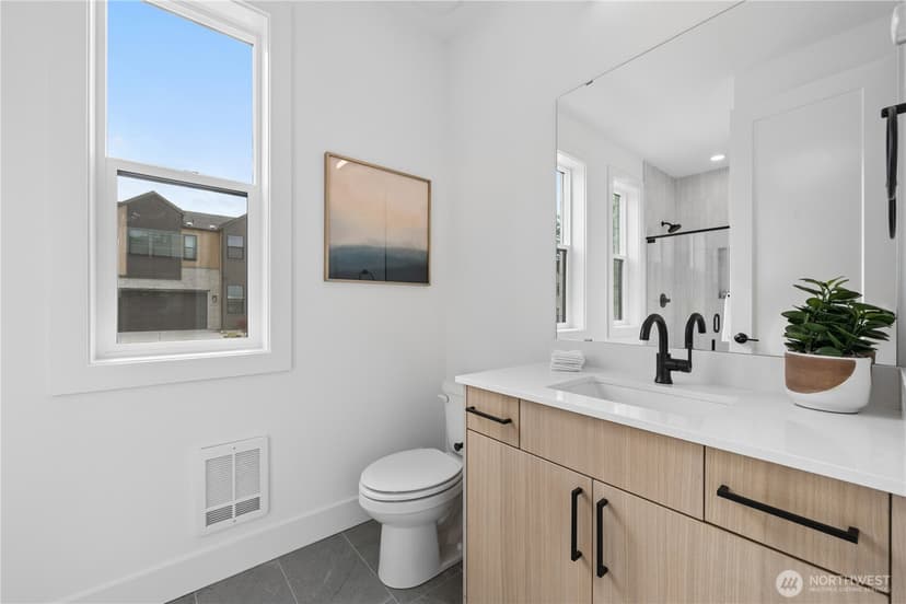 Property photo for 13806 SE 85th Street, Newcastle photo 18
