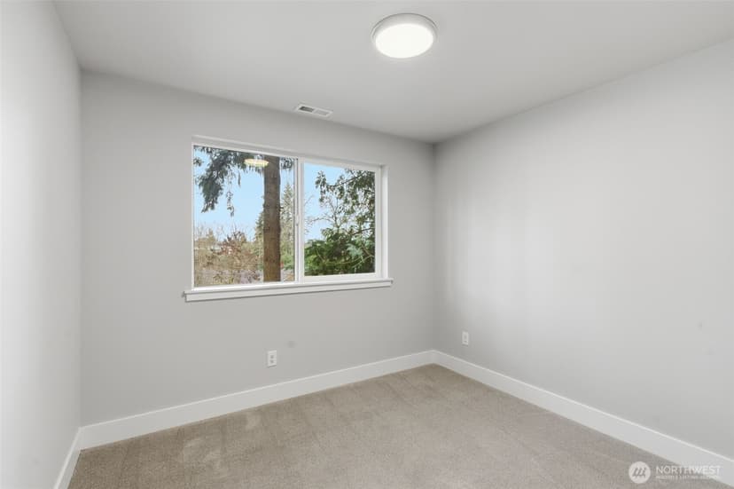 Property photo for 6254 S Mason Avenue, Tacoma photo 23