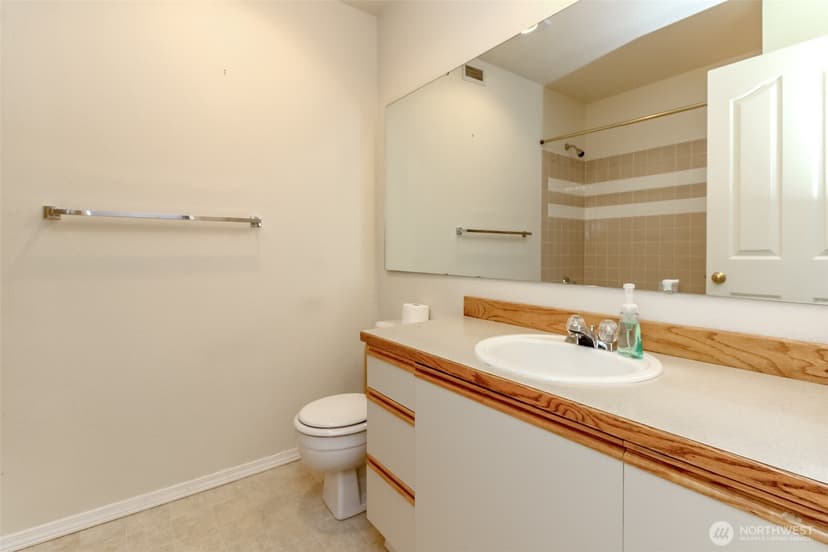Property photo for 1830 S 336th Street #C102, Federal Way photo 18