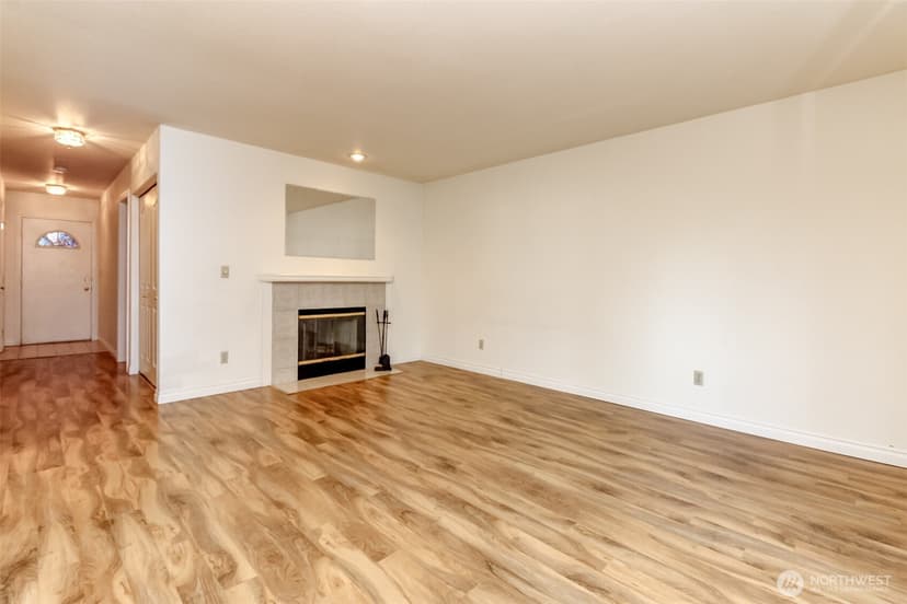 Property photo for 1830 S 336th Street #C102, Federal Way photo 8