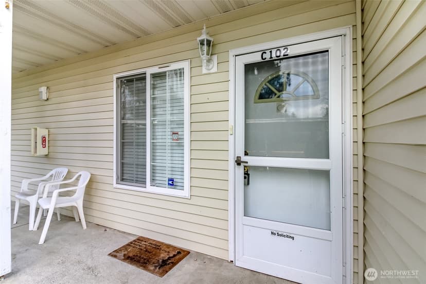 Property photo for 1830 S 336th Street #C102, Federal Way photo 3