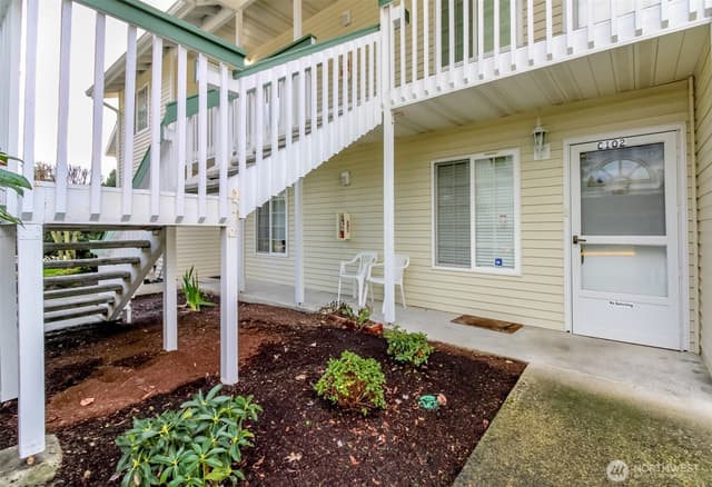 Property photo for 1830 S 336th Street #C102, Federal Way photo 2