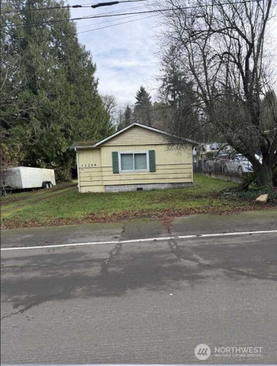 Property photo for 11244 10th Avenue S, Seattle