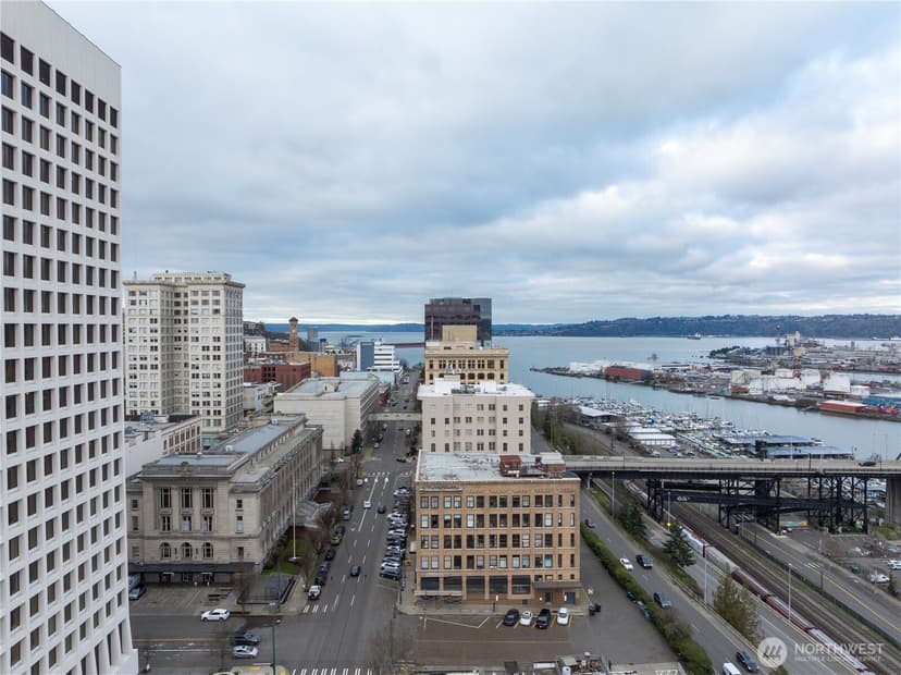 Property photo for 1120 Cliff Avenue #501, Tacoma photo 32
