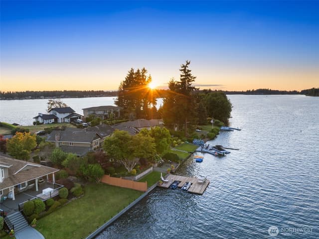 Property photo for 2911 196th Avenue Ct E, Lake Tapps photo 2