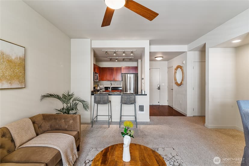 Property photo for 15100 6th Avenue SW #420, Burien photo 7
