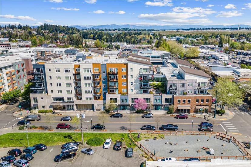 Property photo for 15100 6th Avenue SW #420, Burien photo 15