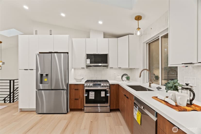 Property photo for 2709 229th Place NE, Sammamish photo 8
