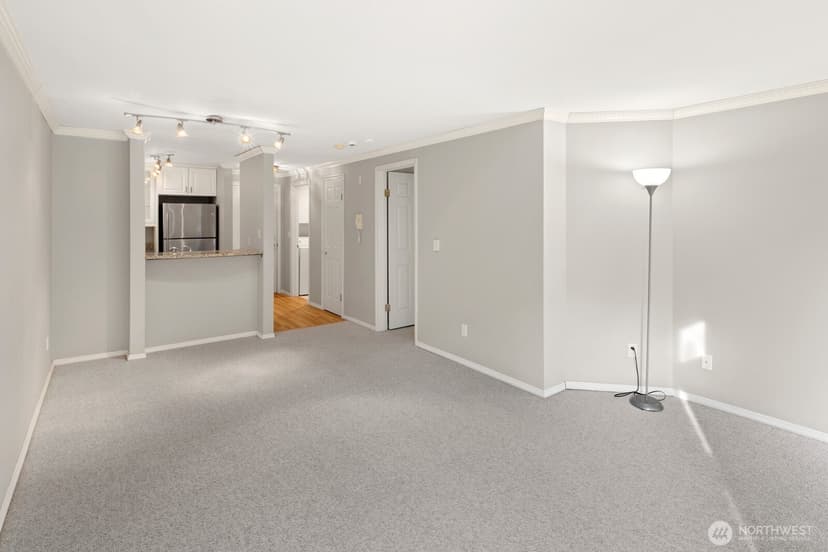 Property photo for 2244 13th Avenue W #407, Seattle photo 18