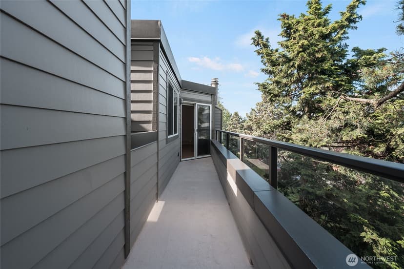 Property photo for 6055 35th Avenue SW #308, Seattle photo 2
