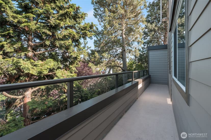 Property photo for 6055 35th Avenue SW #308, Seattle