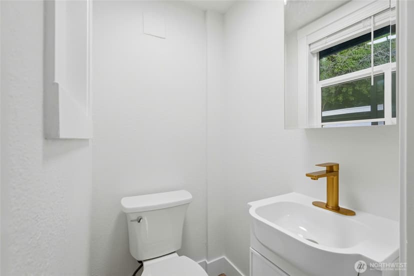Property photo for 12832 84th Avenue S, Renton photo 31