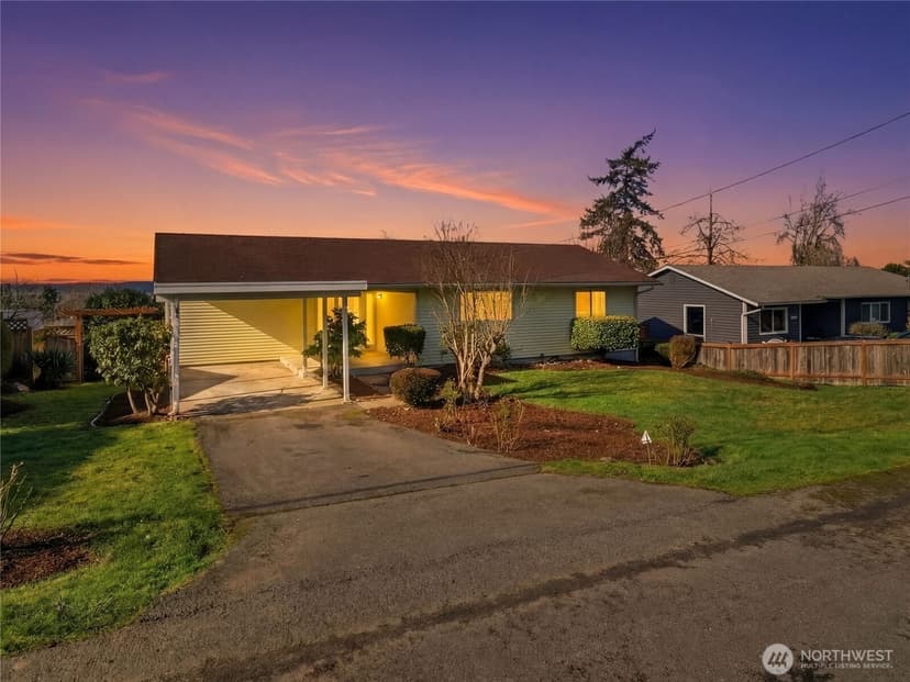 Property photo for 24905 21st Avenue S, Kent