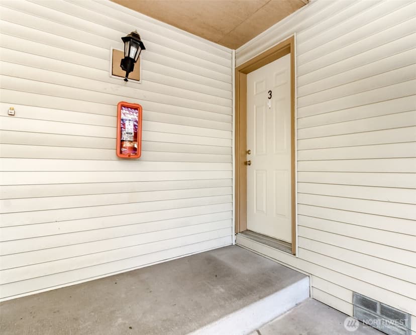 Property photo for 17311 119th LN SE J#3, Renton photo 29