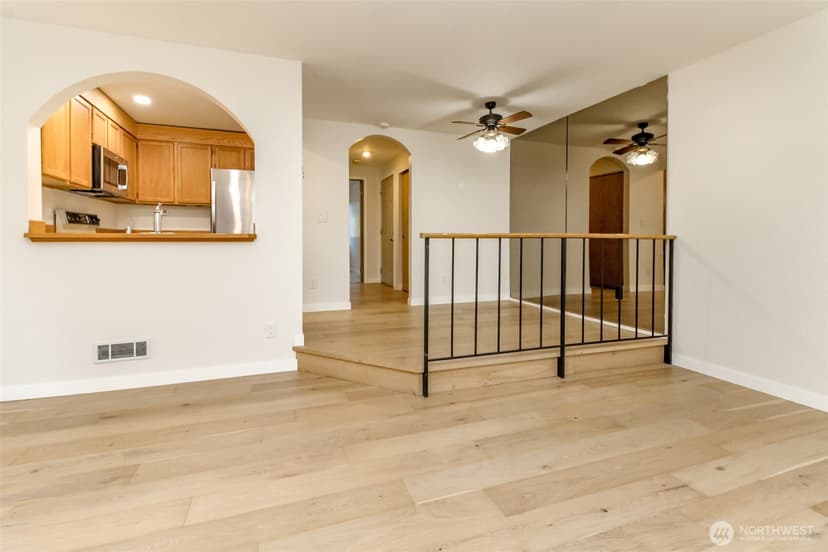 Property photo for 17311 119th LN SE J#3, Renton photo 9
