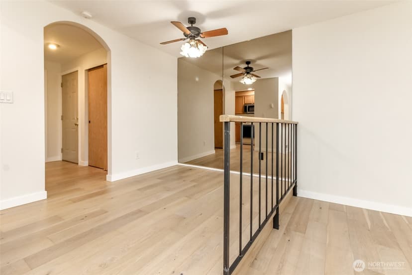 Property photo for 17311 119th LN SE J#3, Renton photo 15