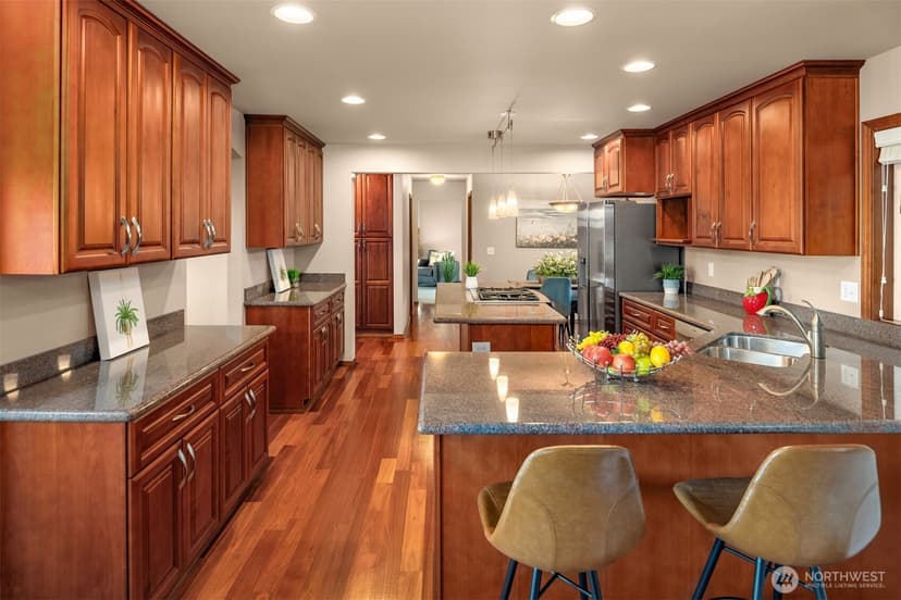 Property photo for 4705 S Oregon Street, Seattle photo 12