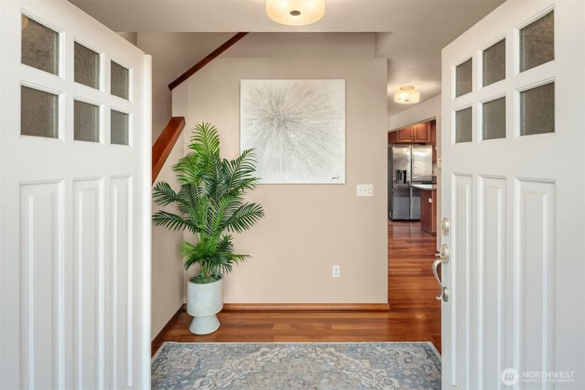 Property photo for 4705 S Oregon Street, Seattle photo 5