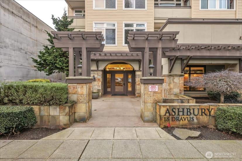 Property photo for 18 Dravus Street #207, Seattle photo 32