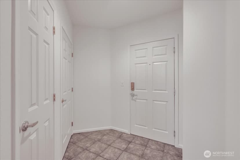 Property photo for 18 Dravus Street #207, Seattle photo 31