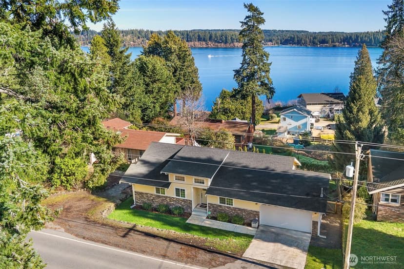 Property photo for 8498 Illahee Road NE, Bremerton photo 3