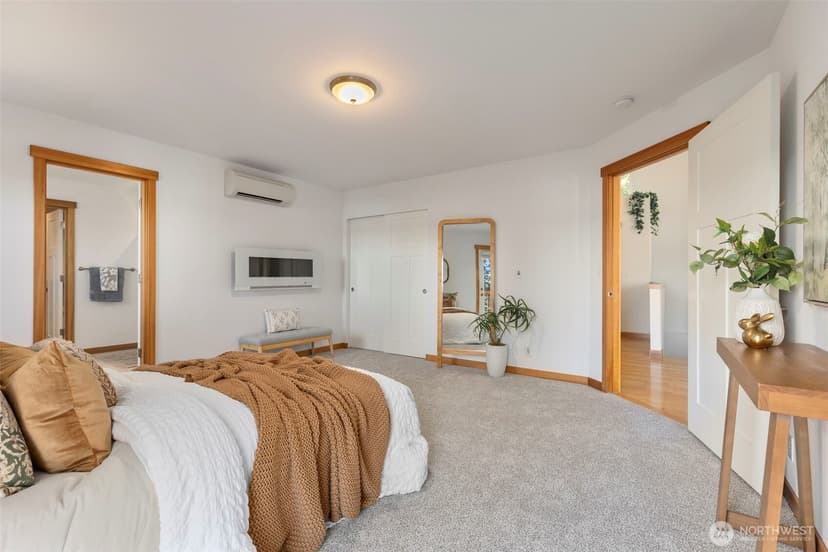 Property photo for 8498 Illahee Road NE, Bremerton photo 19