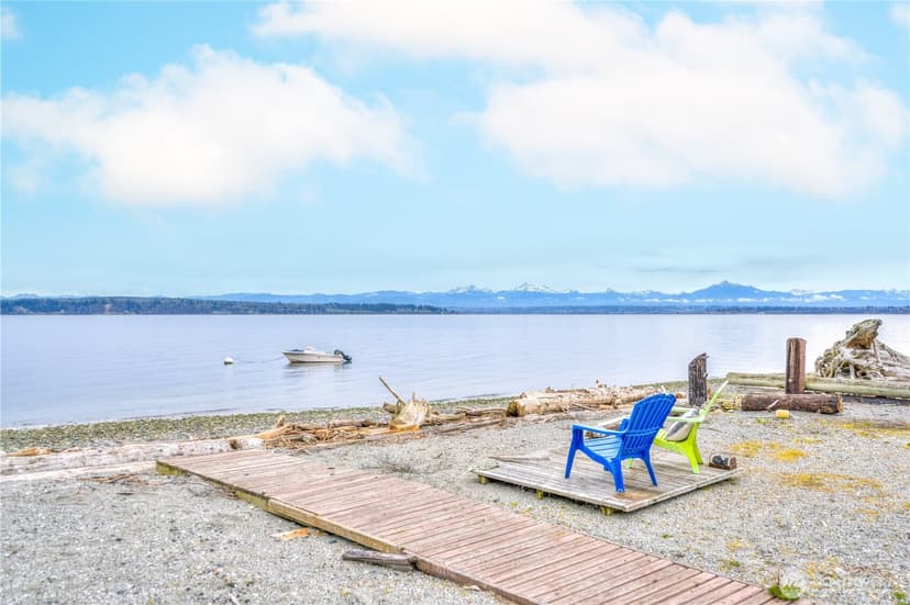 Property photo for 15 U Snoqualmie Ave., Hat Island photo 4