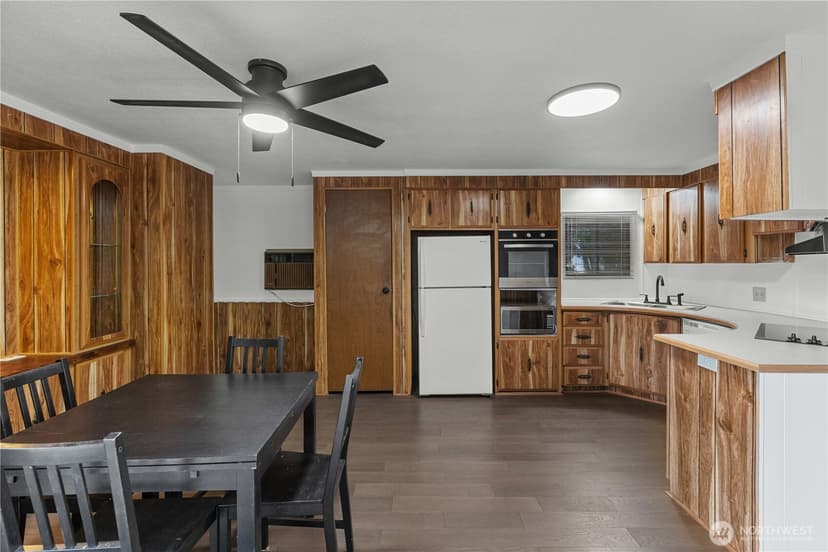 Property photo for 800 29 TH Street SE #G-12, Auburn photo 9