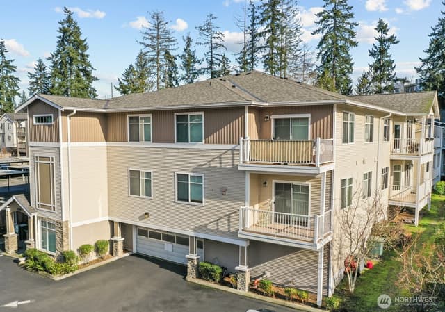 Property photo for 20028 15th Avenue NE #105, Shoreline