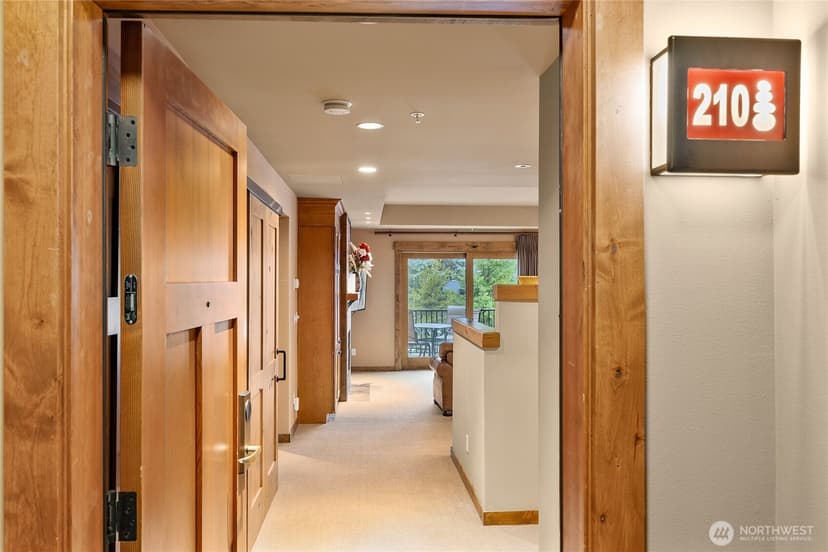 Property photo for 3770 Suncadia Trail #210, Cle Elum photo 6
