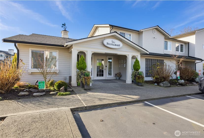 Property photo for 12404 E Gibson Road #G202, Everett photo 28