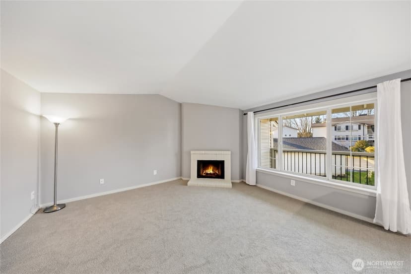 Property photo for 12404 E Gibson Road #G202, Everett photo 10