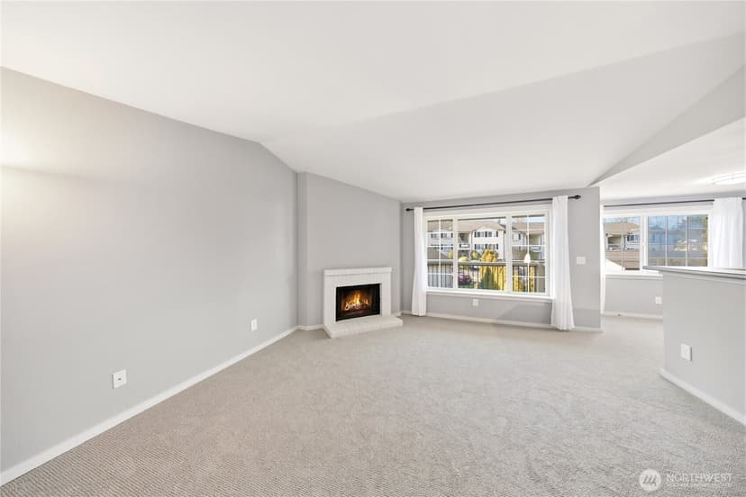 Property photo for 12404 E Gibson Road #G202, Everett photo 7