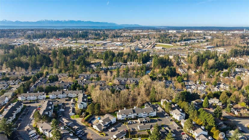 Property photo for 12404 E Gibson Road #G202, Everett photo 40