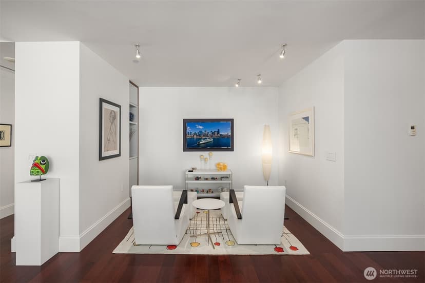 Property photo for 1521 2nd Avenue #1001, Seattle photo 7