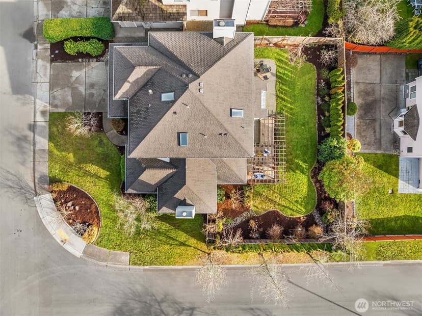 Property photo for 13015 NE 197th Place, Woodinville photo 39